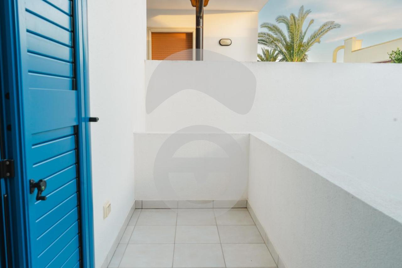 La Casa Celeste Di Paf Torre Suda Exterior photo